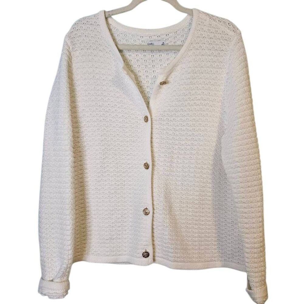 White knit button down cardigan,  cottagecore, grannycore. XL. #949